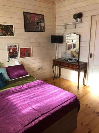 Гостевой дом Добрый Лев Сухум Двухместный номер с 1 кроватью и собственной ванной комнатой-13