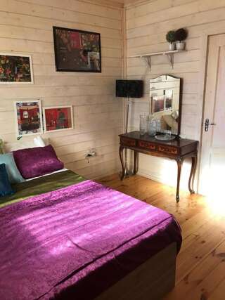 Гостевой дом Добрый Лев Сухум Двухместный номер с 1 кроватью и собственной ванной комнатой-3